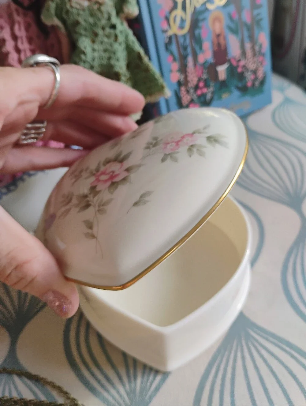 Vintage MIKASA Heart Lidded Jewelry Box Floral